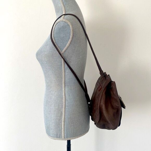 Vintage Fossil Dark Brown Leather Backpack Crossbody Bag Key Charm Boho Casual - Picture 10 of 15